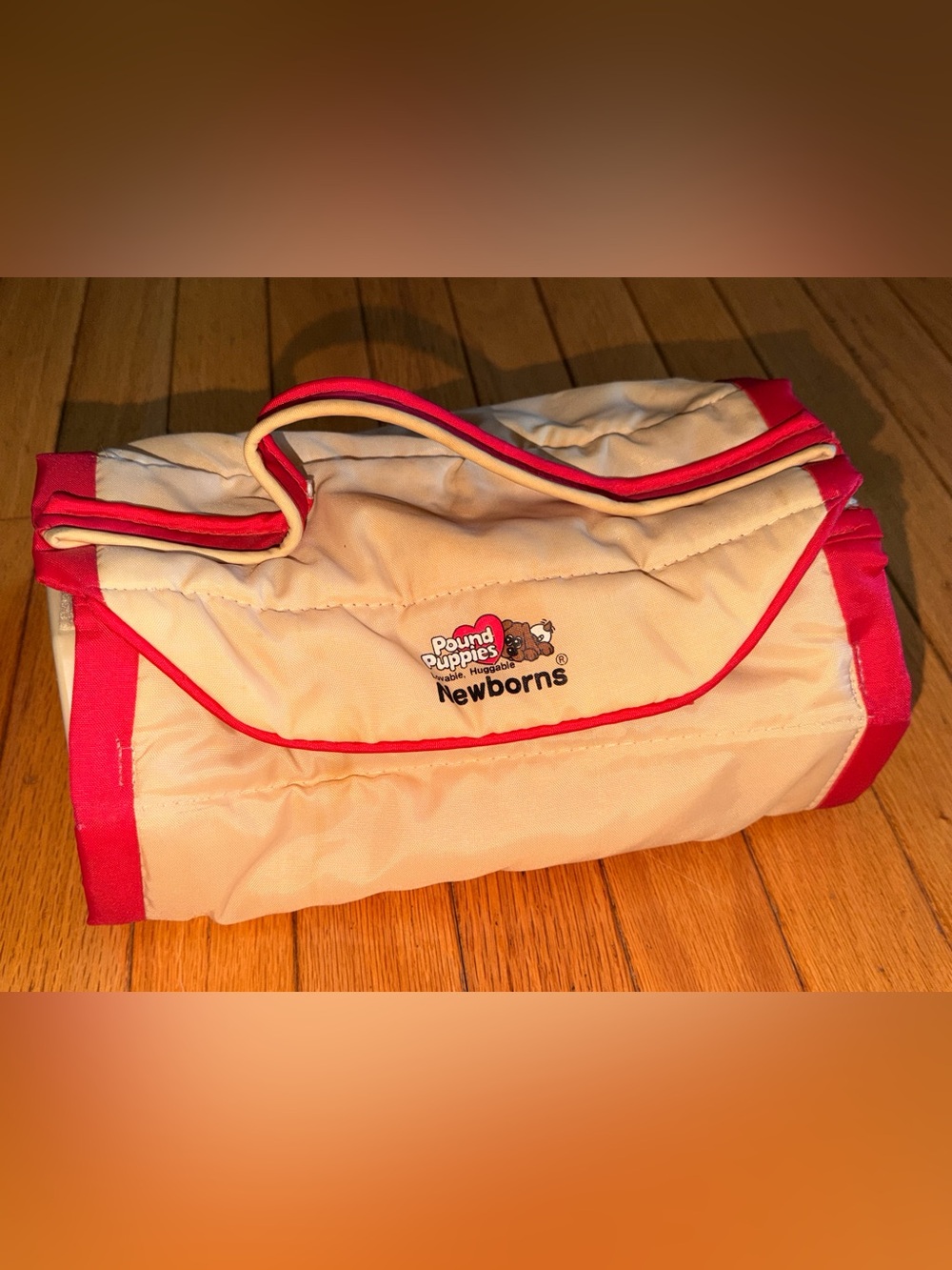 Vintage 1980s Pound Puppies Newborns carrier beige red Velcro original Tonka